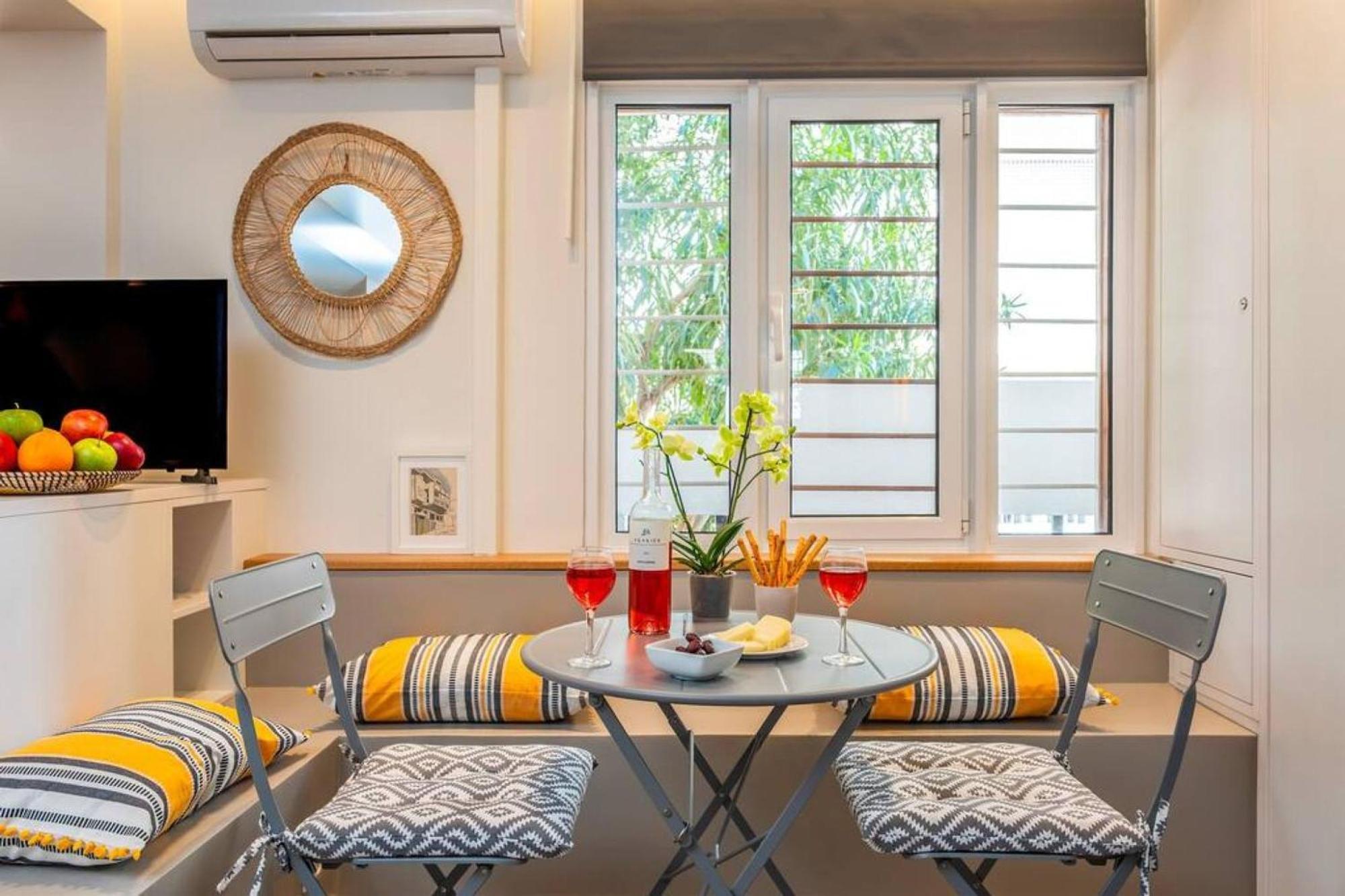 Cozy Nest At Acropolis Footsteps Apartment Atena Exterior foto